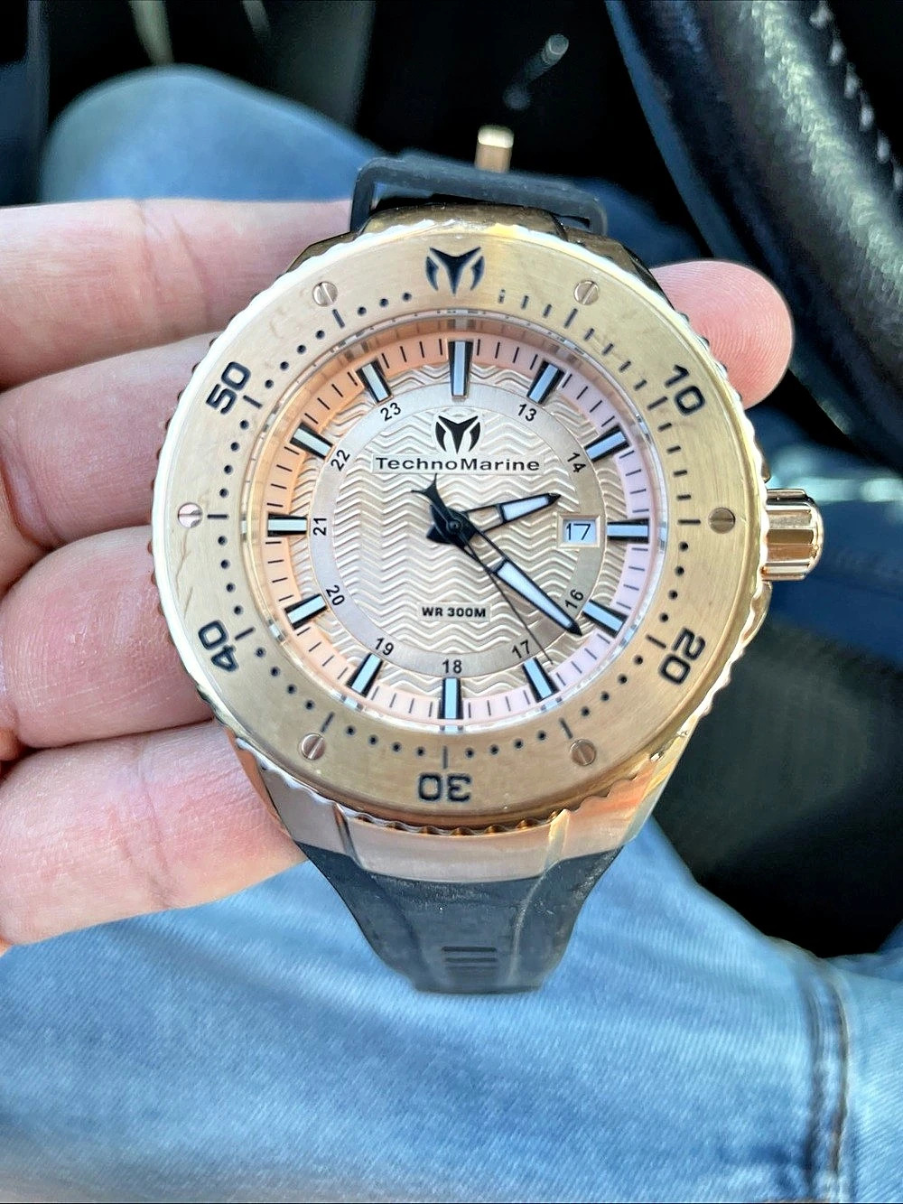 TechnoMarine Sea Manta 48mm Quartz Diver Watch Rose Gold Black TM-220060